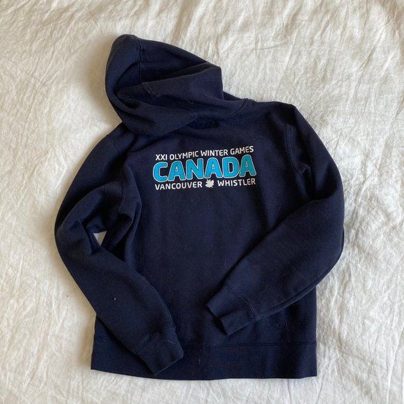Vancouver 2010 Olympics Hoodie - Picture 2 of 3